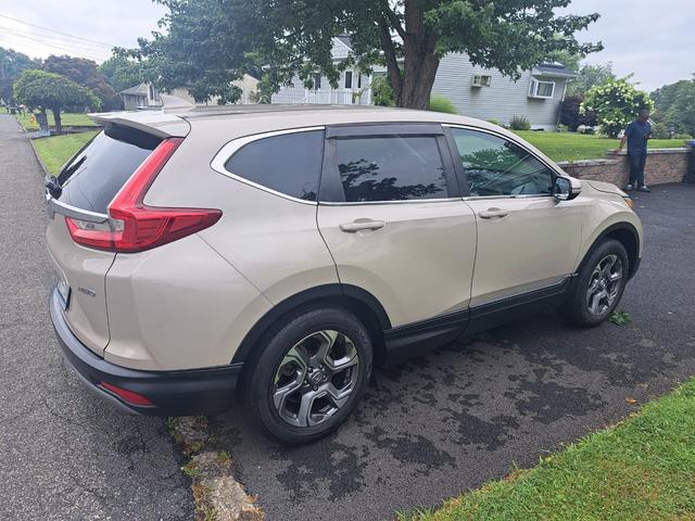 Photo of 2018 Beige Honda CR-V