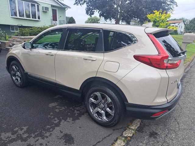 Photo of 2018 Beige Honda CR-V