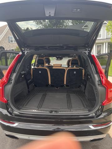 Photo of 2016 Black Volvo XC90