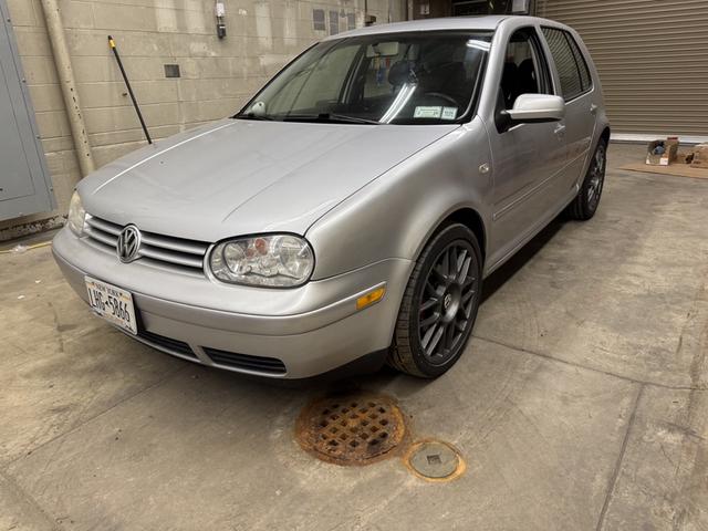 Photo of 2005 Silver Volkswagen Golf