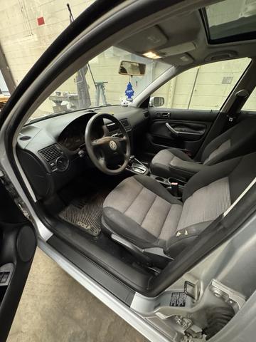Photo of 2005 Silver Volkswagen Golf