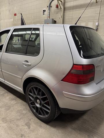 Photo of 2005 Silver Volkswagen Golf