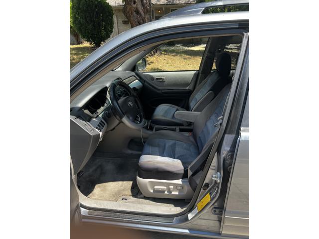 Photo of 2003 Blue Toyota Highlander