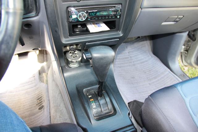 Photo of 1999 Silver Toyota 4Runner