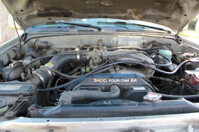 Photo of 1999 Silver Toyota 4Runner