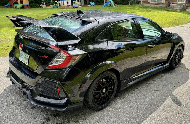 Photo of 2017 Black Honda Civic