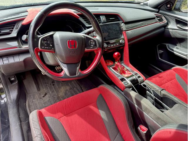 Photo of 2017 Black Honda Civic