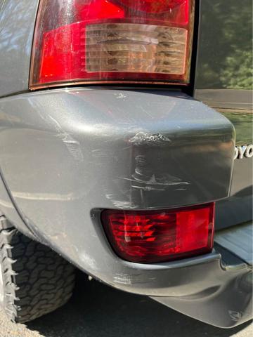 Photo of 2005 Gray Toyota 4Runner