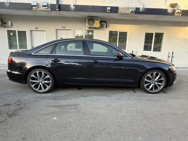 Photo of 2014 Blue Audi A6