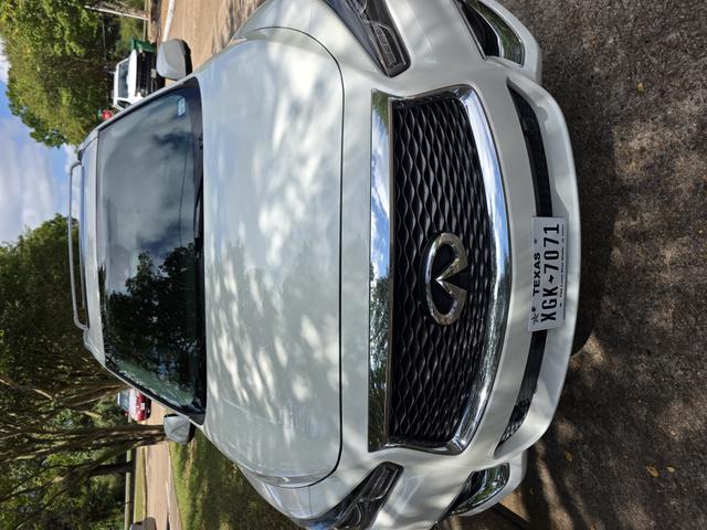 Photo of 2017 Beige INFINITI QX60