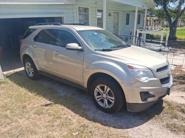 Photo of 2013 Beige Chevrolet Equinox