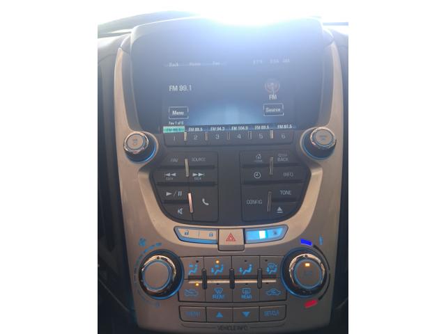 Photo of 2013 Beige Chevrolet Equinox