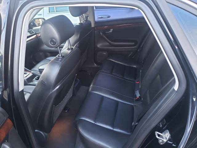 Photo of 2008 Black Audi A4