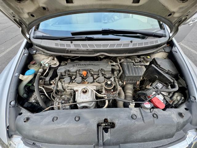 Photo of 2008 Silver Honda Civic