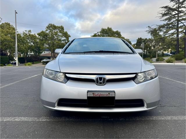 Photo of 2008 Silver Honda Civic