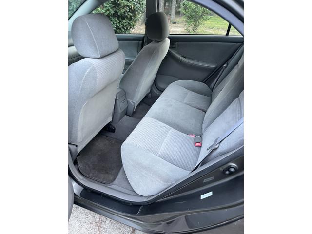 Photo of 2007 Gray Toyota Corolla