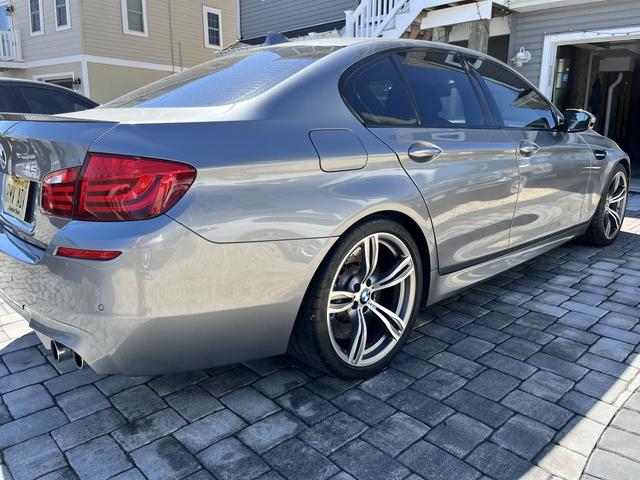 Photo of 2013 Gray BMW M5