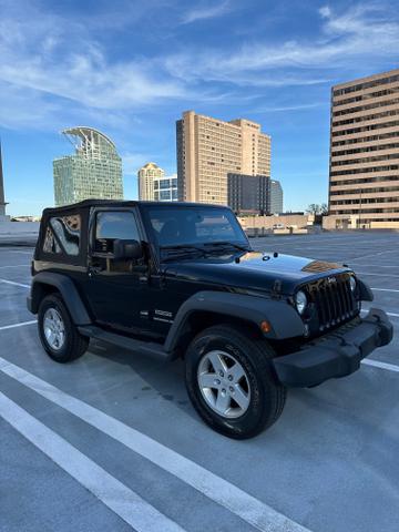 Photo of 2015 Black Jeep Wrangler