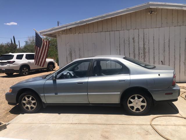 Photo of 1994 Blue Honda Accord