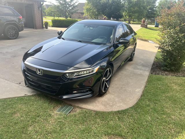 Photo of 2019 Black Honda Accord