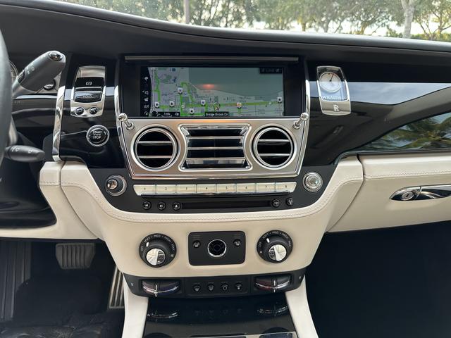 Photo of 2018 Blue Rolls-Royce Wraith
