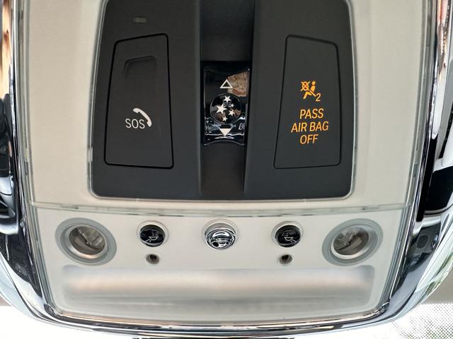 Photo of 2018 Blue Rolls-Royce Wraith