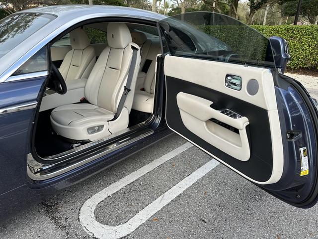 Photo of 2018 Blue Rolls-Royce Wraith