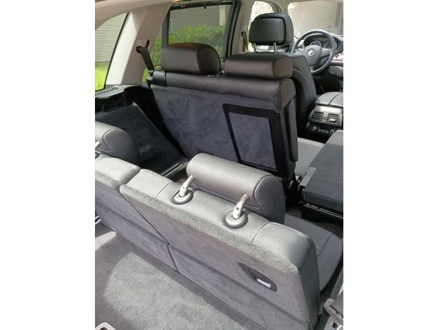 Photo of 2010 Black BMW X5