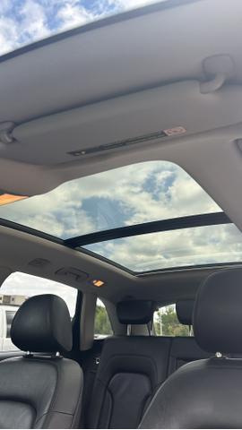 Photo of 2010 Gray Audi Q5