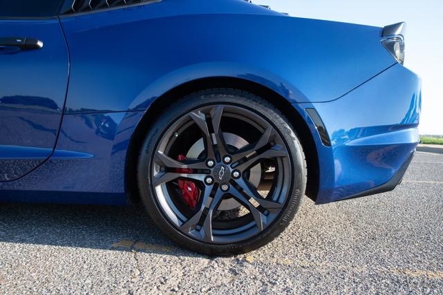 Photo of 2020 Blue Chevrolet Camaro