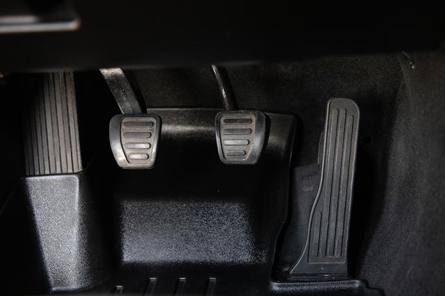 Photo of 2020 Blue Chevrolet Camaro