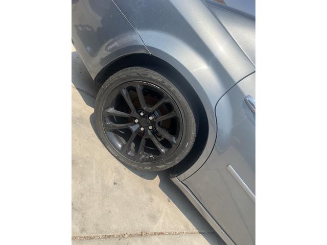 Photo of 2006 Gray Chrysler 300C