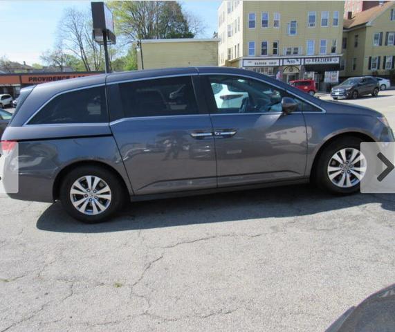 Photo of 2015 Gray Honda Odyssey