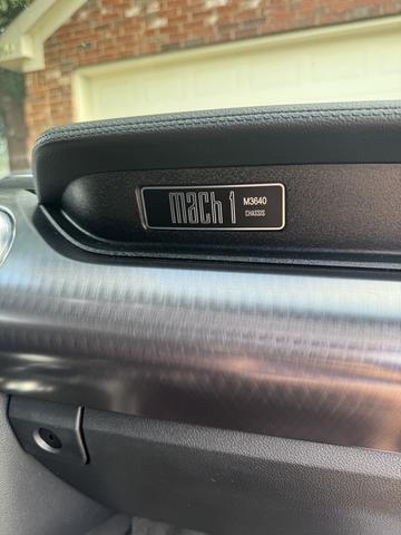 Photo of 2021 White Ford Mustang
