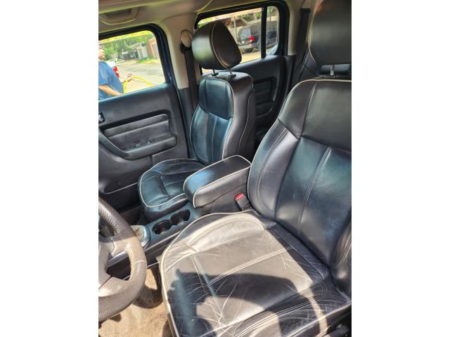 Photo of 2006 Blue Hummer H3