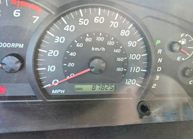 Photo of 2005 Gold Toyota Tundra
