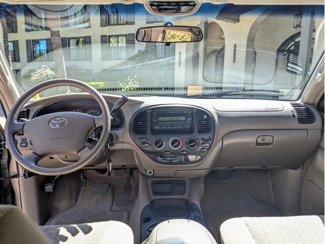 Photo of 2005 Gold Toyota Tundra