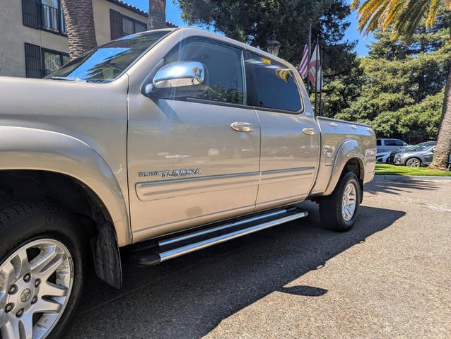 Photo of 2005 Gold Toyota Tundra