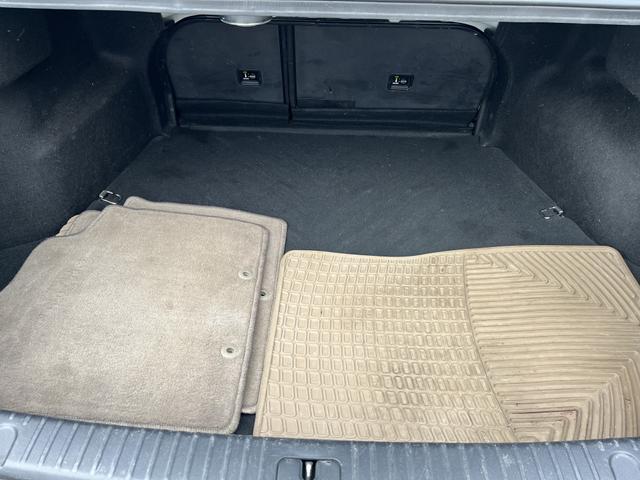 Photo of 2009 Beige Hyundai Azera