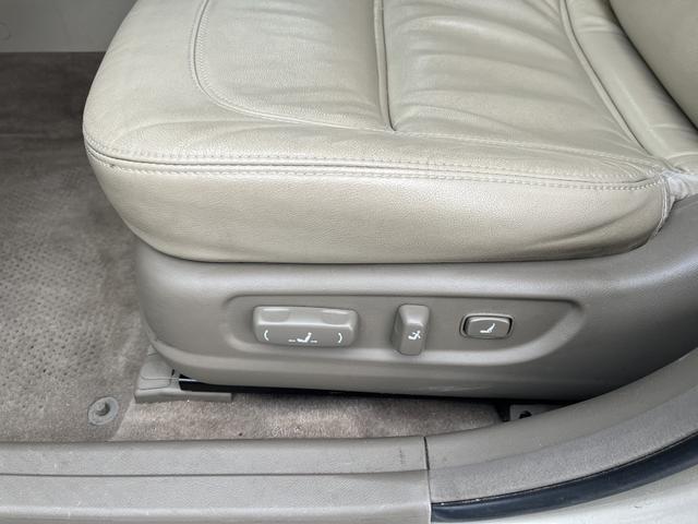 Photo of 2009 Beige Hyundai Azera