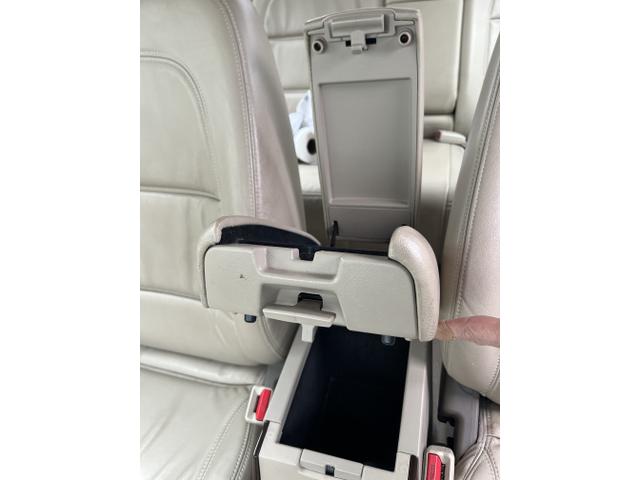 Photo of 2009 Beige Hyundai Azera