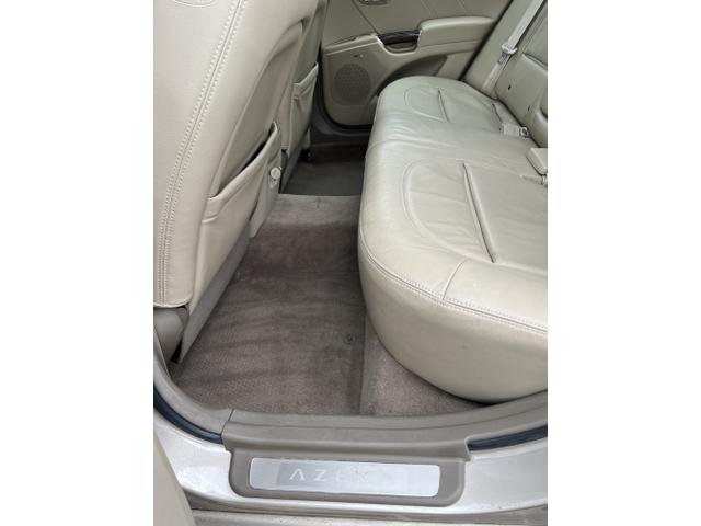 Photo of 2009 Beige Hyundai Azera