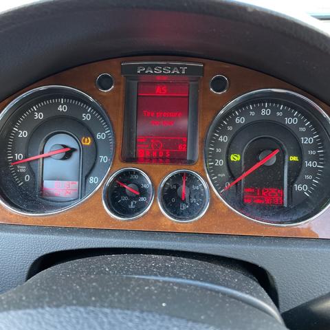 Photo of 2008 Black Volkswagen Passat