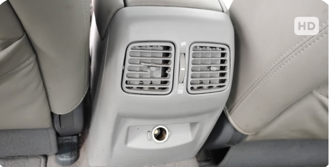 Photo of 2009 Gray Hyundai Azera
