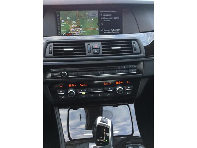 Photo of 2011 Black BMW 550