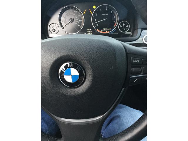 Photo of 2011 Black BMW 550