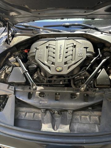 Photo of 2014 Gray BMW 750