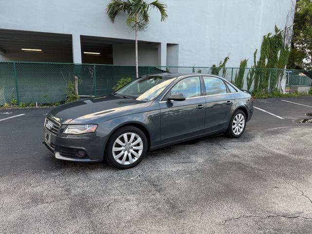 Photo of 2011 Gray Audi A4