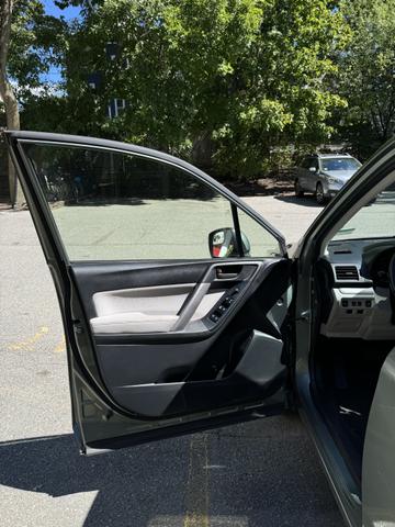 Photo of 2015 Green Subaru Forester