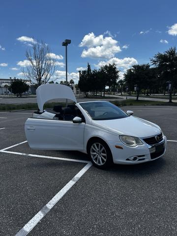 Photo of 2010 White Volkswagen Eos